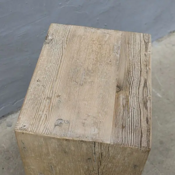 Table de chevet en Pin – Image 3