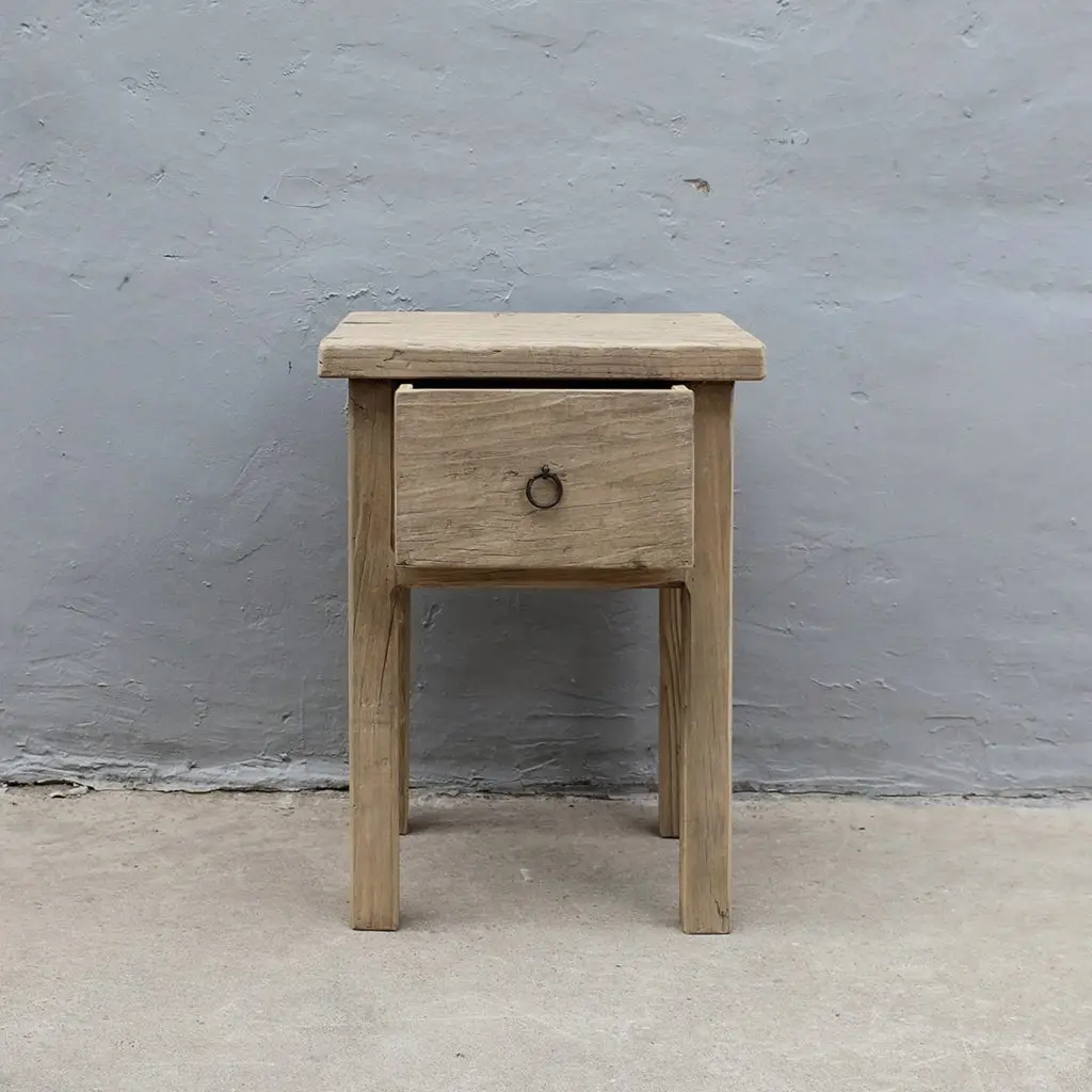 Table de chevet en orme ancien