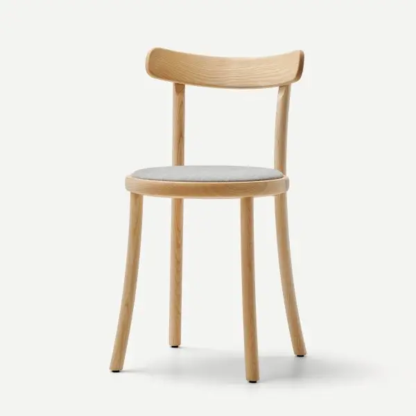 Zampa - chaise design en bois de frêne