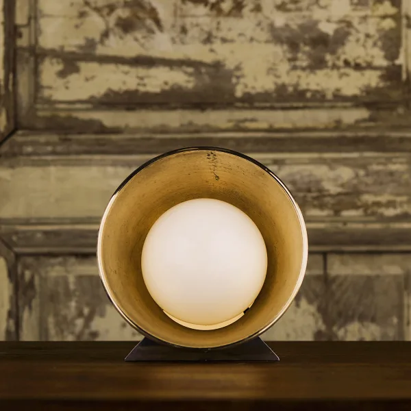 Lampe à poser pièce unique