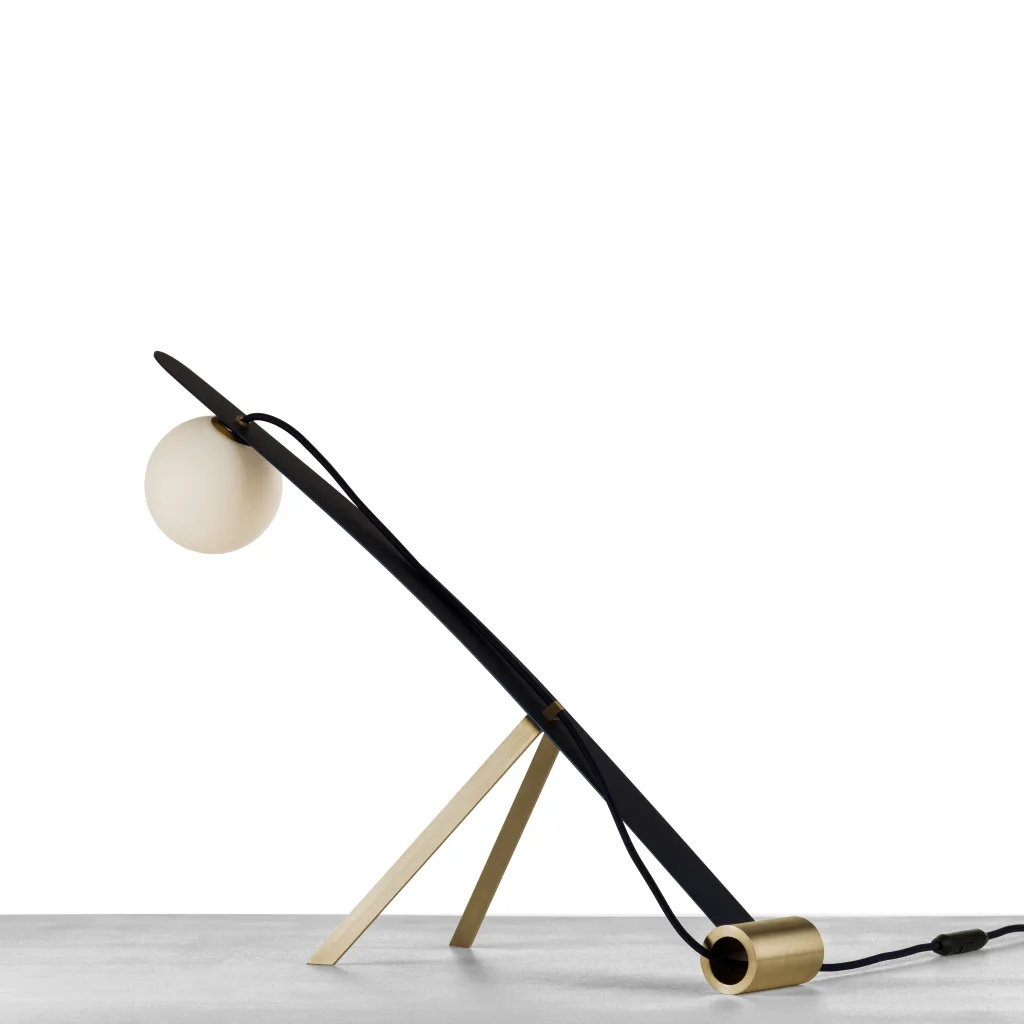 Janine - Lampe à poser en laiton et aluminium