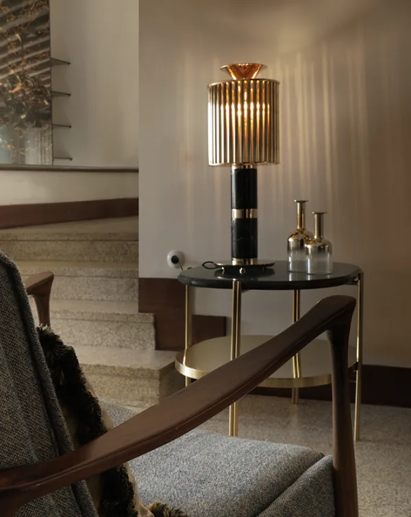 Donna - Lampe à poser en laiton et marbre