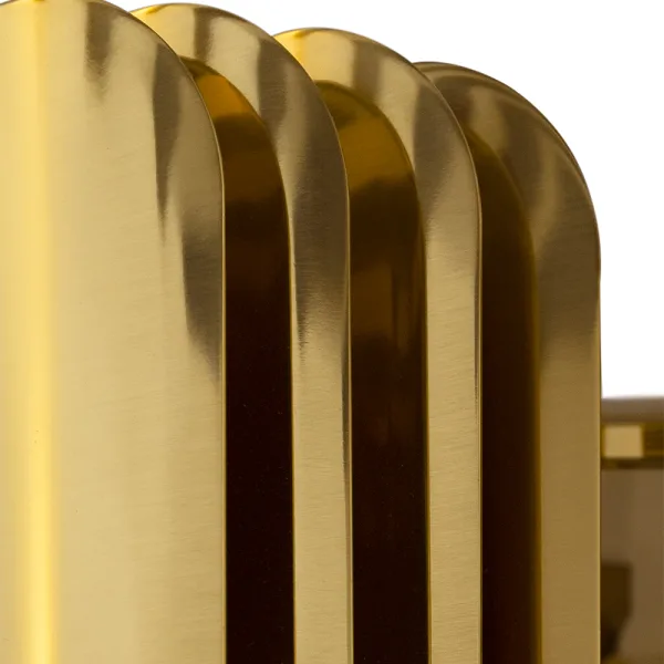 Le lustre Vaughan, design et élégance en pur laiton